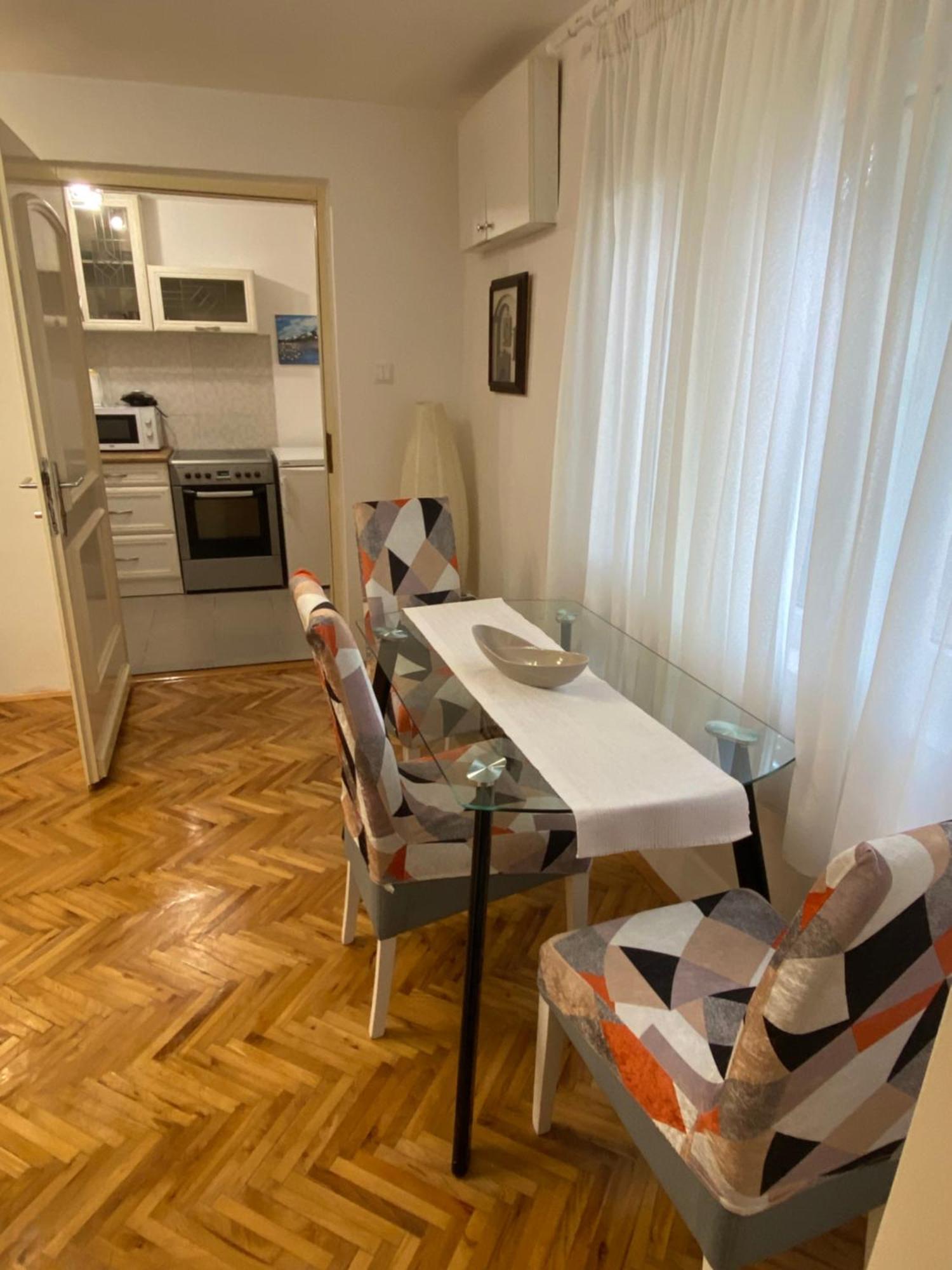 Garden Apartmani 3 Белград Экстерьер фото